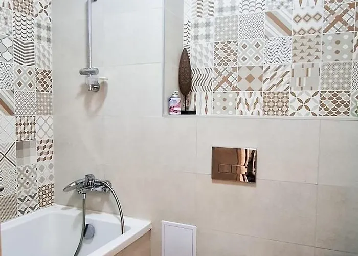 Modern With Mountain View - Апартаменты *