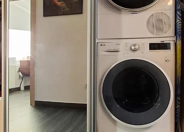 Modern With Mountain View - Апартаменты